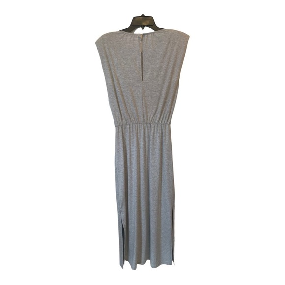 𝅺WAYF Padded Shoulder Midi Dress in light Heather gray - Picture 8 of 14